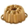 Nordic Ware - Anniversary Bundt Pan