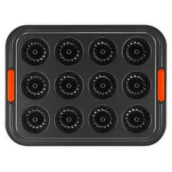 Le Creuset - Toughened Non-Stick 12 Cup Mini Bundt Tray