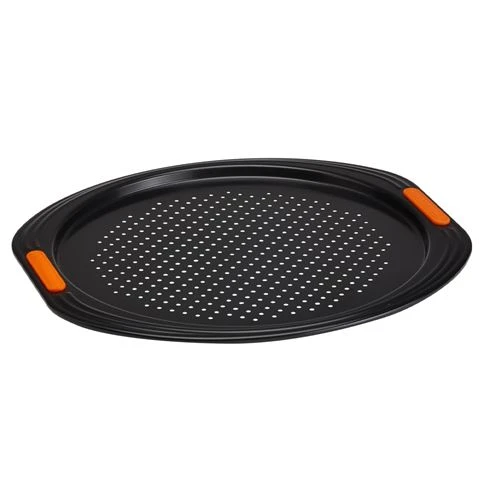 Le Creuset - Toughened Non-Stick Pizza Tray 33cm 3 Le Creuset - Toughened Non-Stick Pizza Tray 33cm