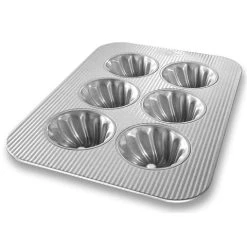 USA Pan - 6 Cup Swirl Cupcake Pan